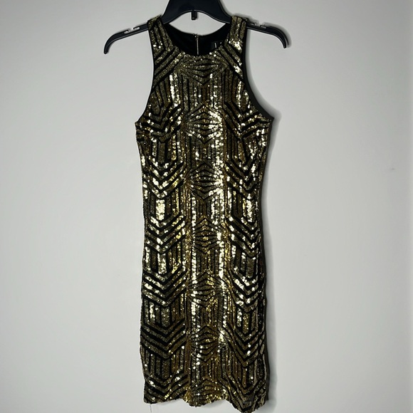 LULU’S Royal Flush Black and Gold Sequin Bodycon Dress Size M - Picture 3 of 9